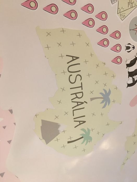 Papel de parede mapa mundo menina