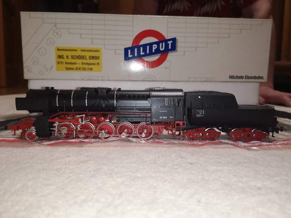 Lokomotywa PKP Ty3 Br42 Liliput 4202 H0 1:87