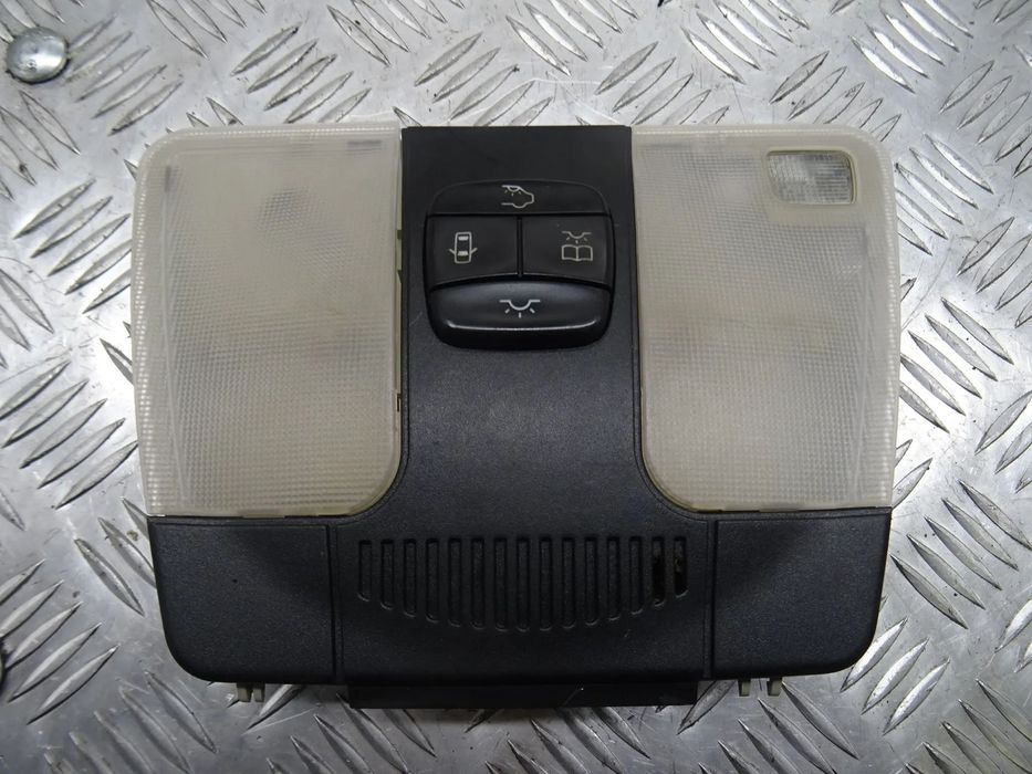 MERCEDES W202 LIFT 96-01 LAMPKA OŚWIETLENIE PODSUFITKI