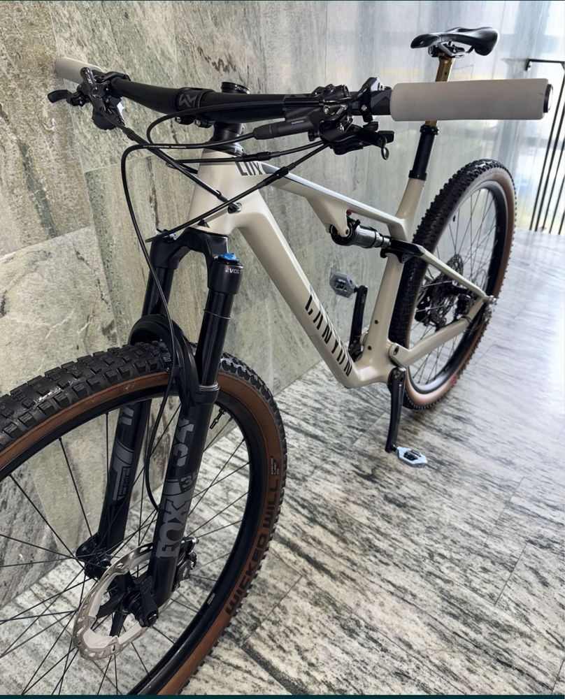 Велосипед Canyon Lux Trail CF 7 з Німеччини