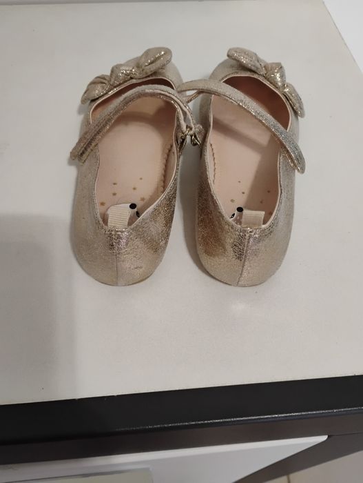 Pantofelki w rozm 30