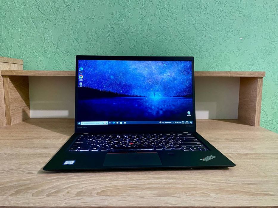 Ультратонкий ноутбук Lenovo ThinkPad X1 Carbon i5/8/256/FHD IPS Type-C