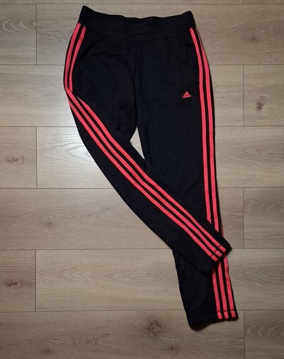 Spodnie dresowe damskie Adidas Sport Essentials Adicolor dresy 3 paski