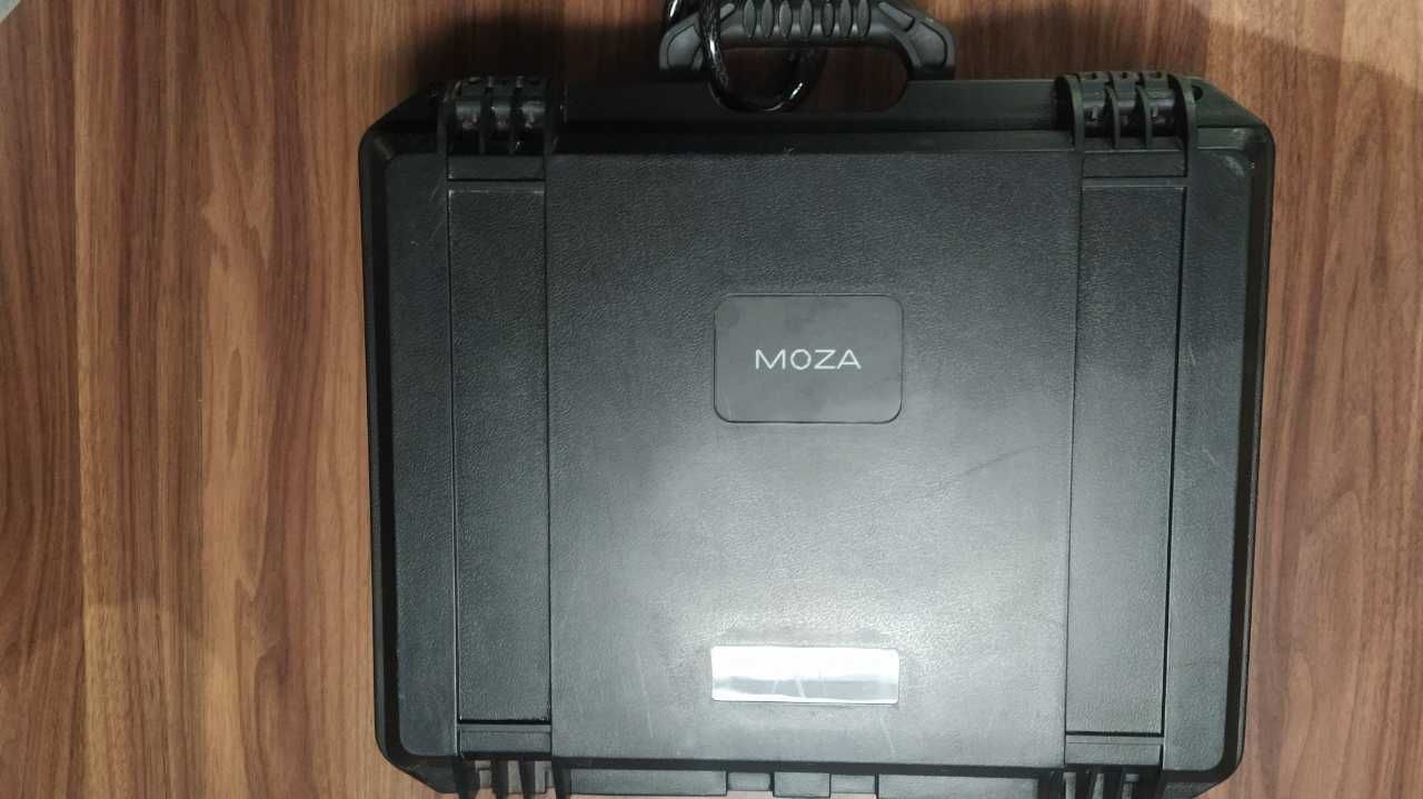 Moza Air, стабілізатор камери (handheld gimbal)