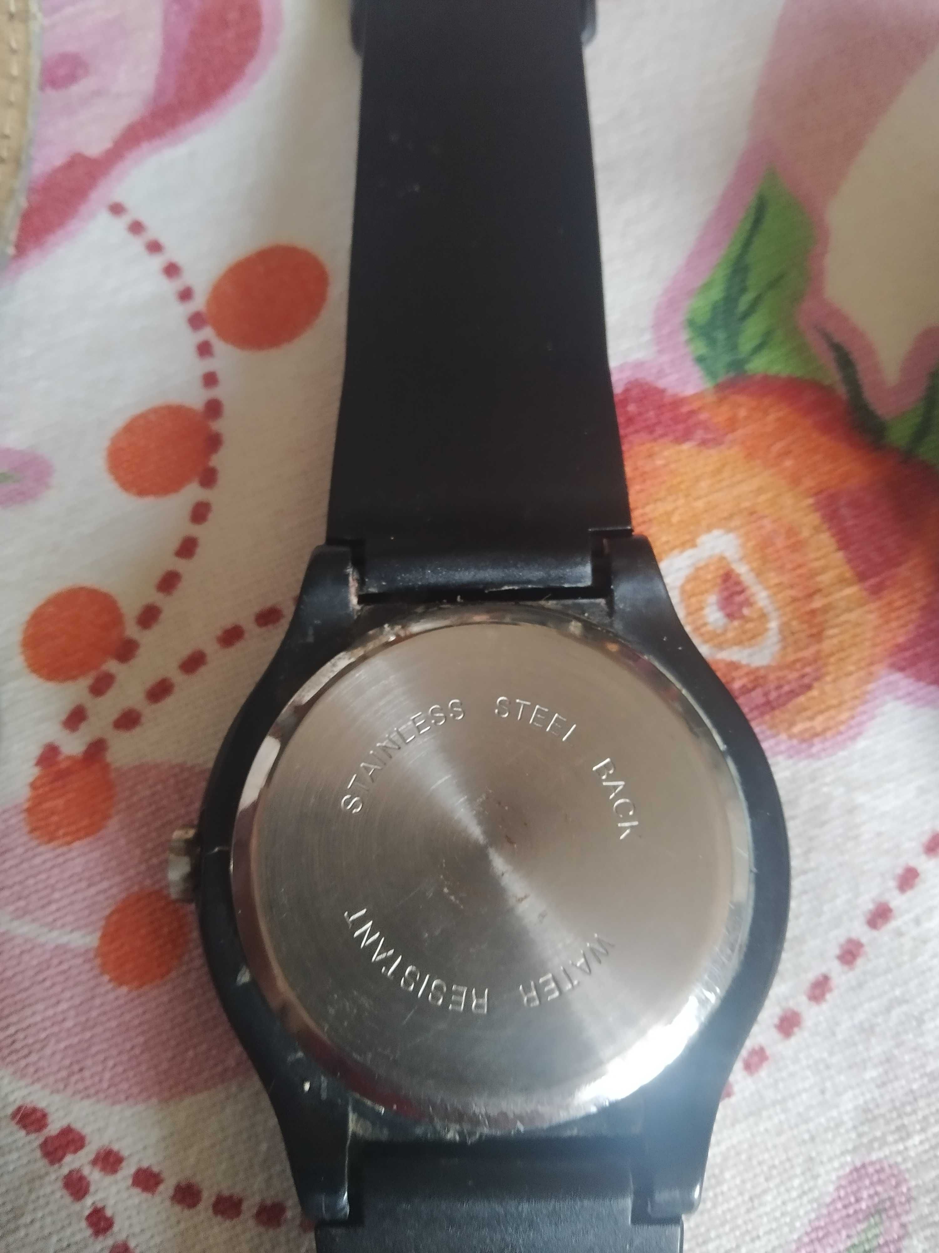 **3 relógios swatch senhora, oferta de bijuteria e cinto**
