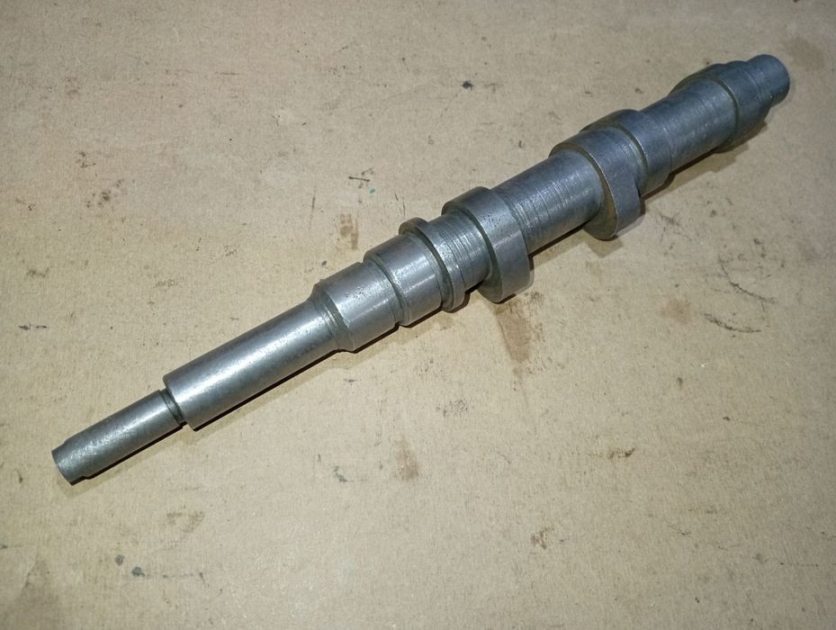 Розпредвал МТ 10 - 36. Разпредвал МТ Днепр 10-36.