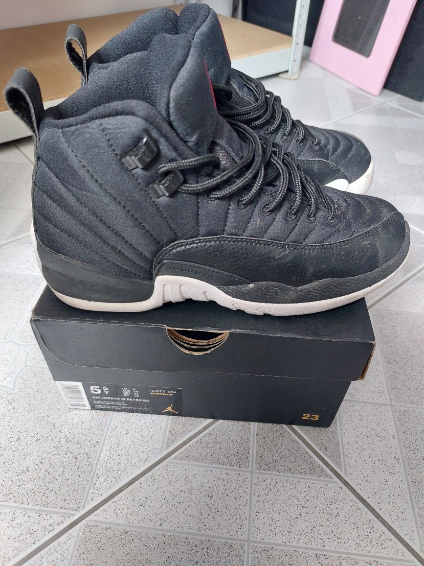 Air Jordan 12 retro