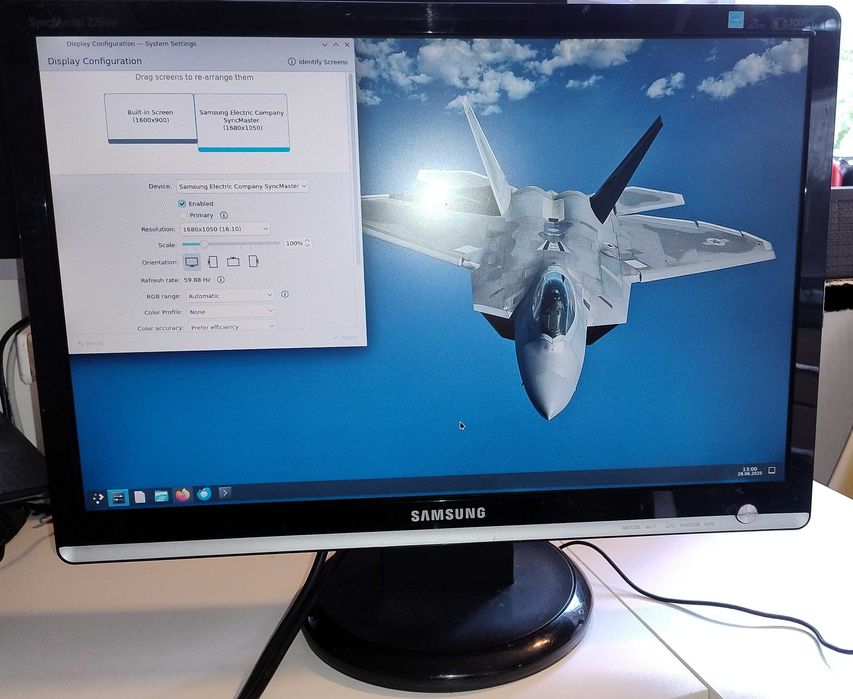 Monitor Samsung 226BW 22'' 1680x1050 DVI D-Sub(VGA) + kabel do HDMI