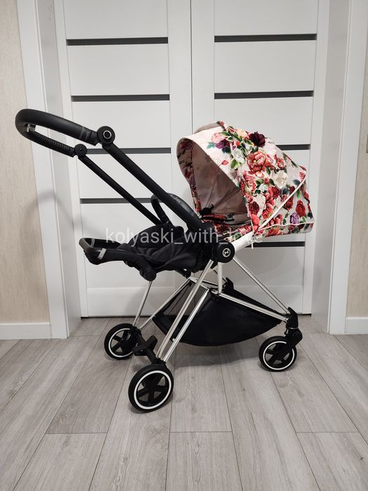 Cybex Mios 4.0 Spring Blossom Light Сайбекс Пріам