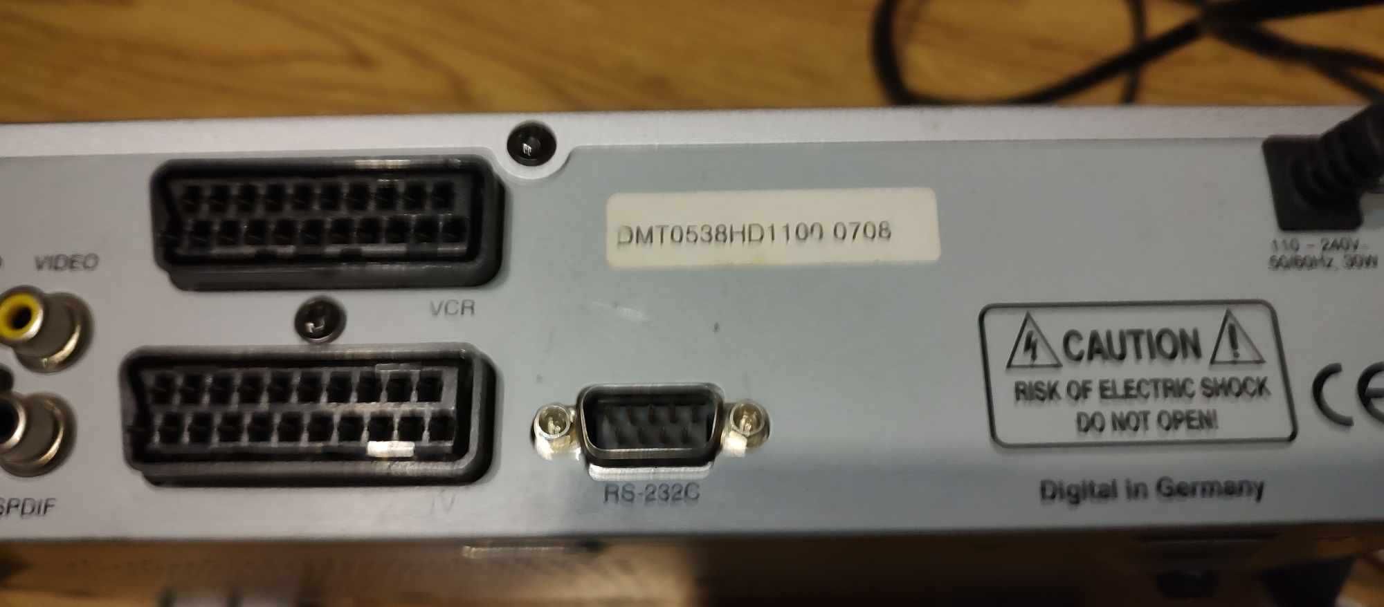 Dekoder telewizji satelitarnej Head HD1100FTA Plus RS-232C