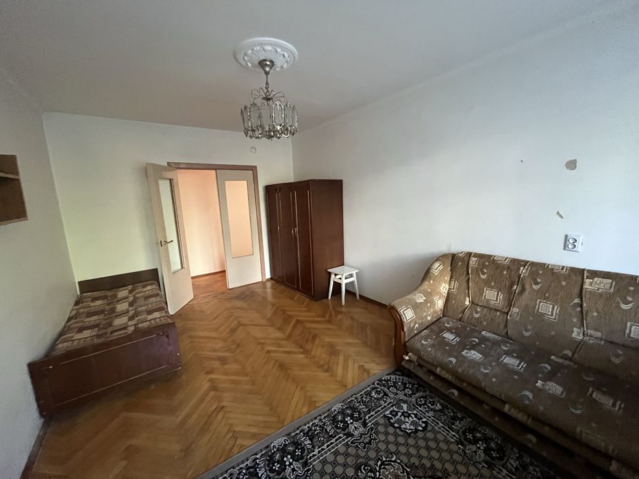 3 кім. Вул. Золотогірська 100$