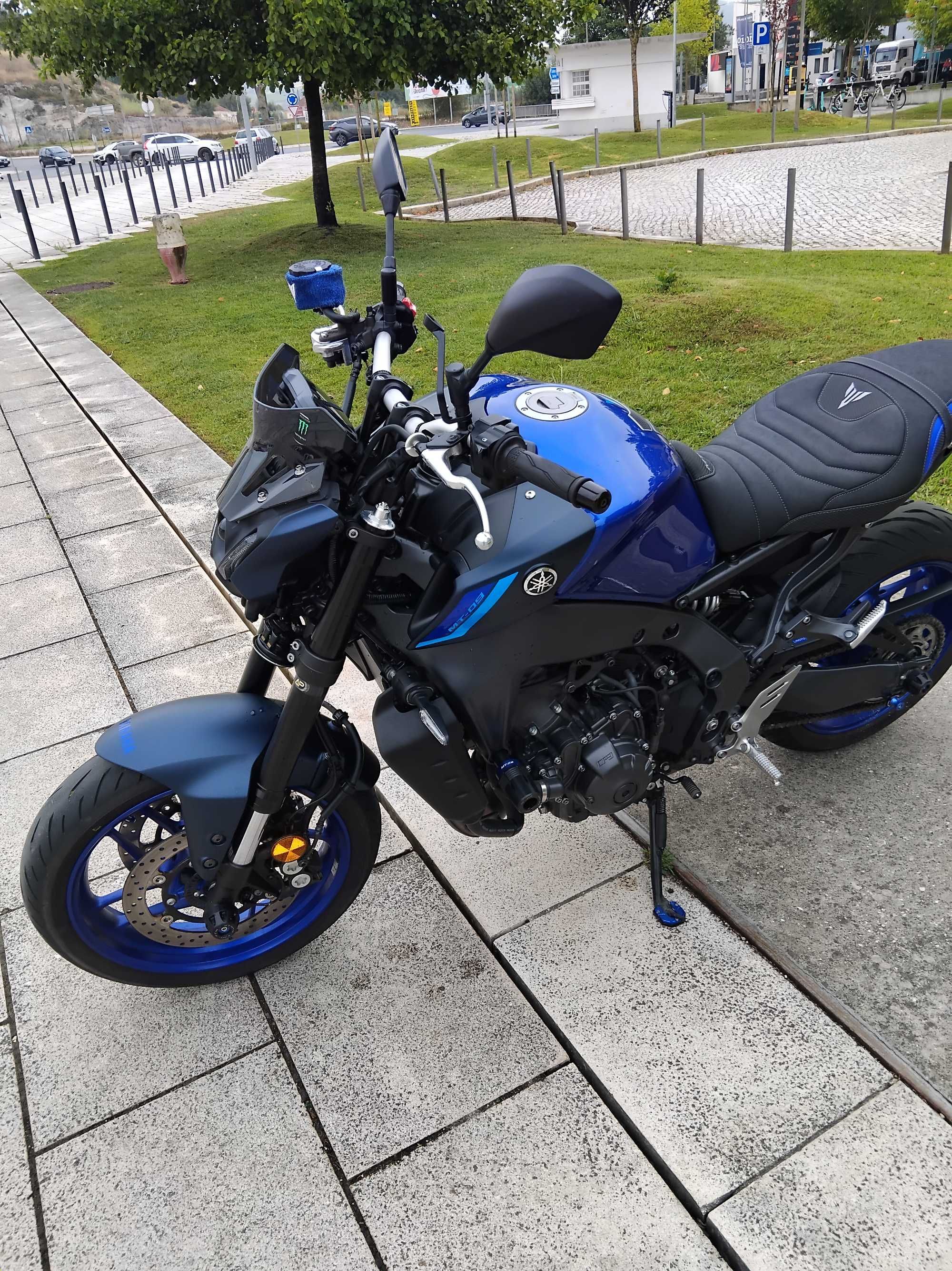 Yamaha MT 09 como nova