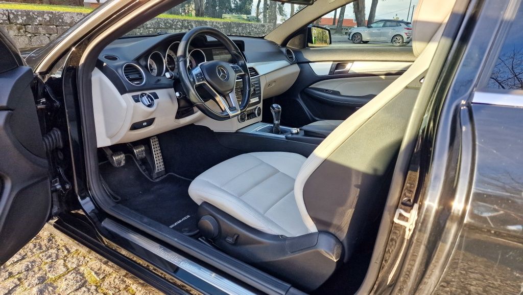 Mercedes C220 Coupe 2013