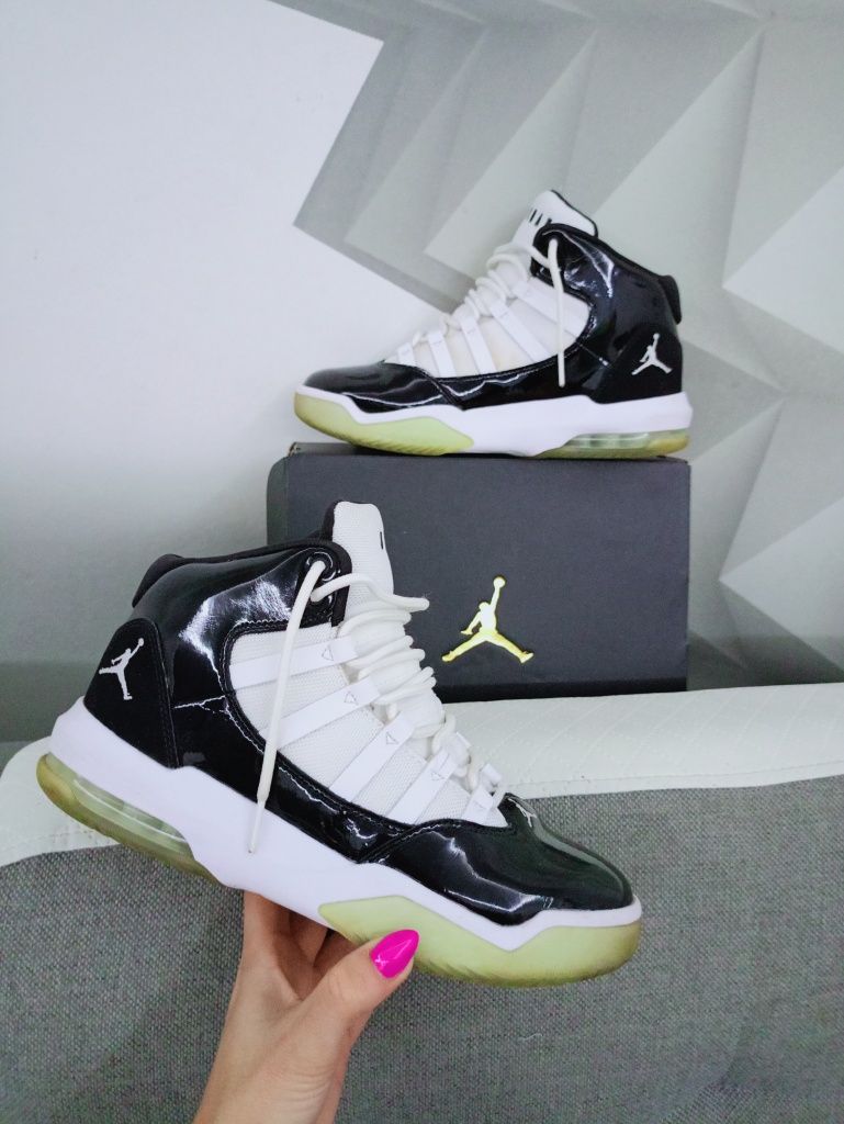Buty koszykarskie Nike Air Jordan Max Aura rozmiar 38 męskie chłopięce