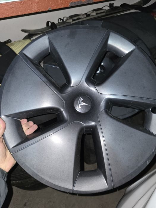 Tesla 3  ковпаки, tesla model 3