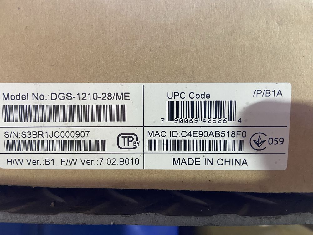 Комутатор мережевий D-Link DGS-1210-28