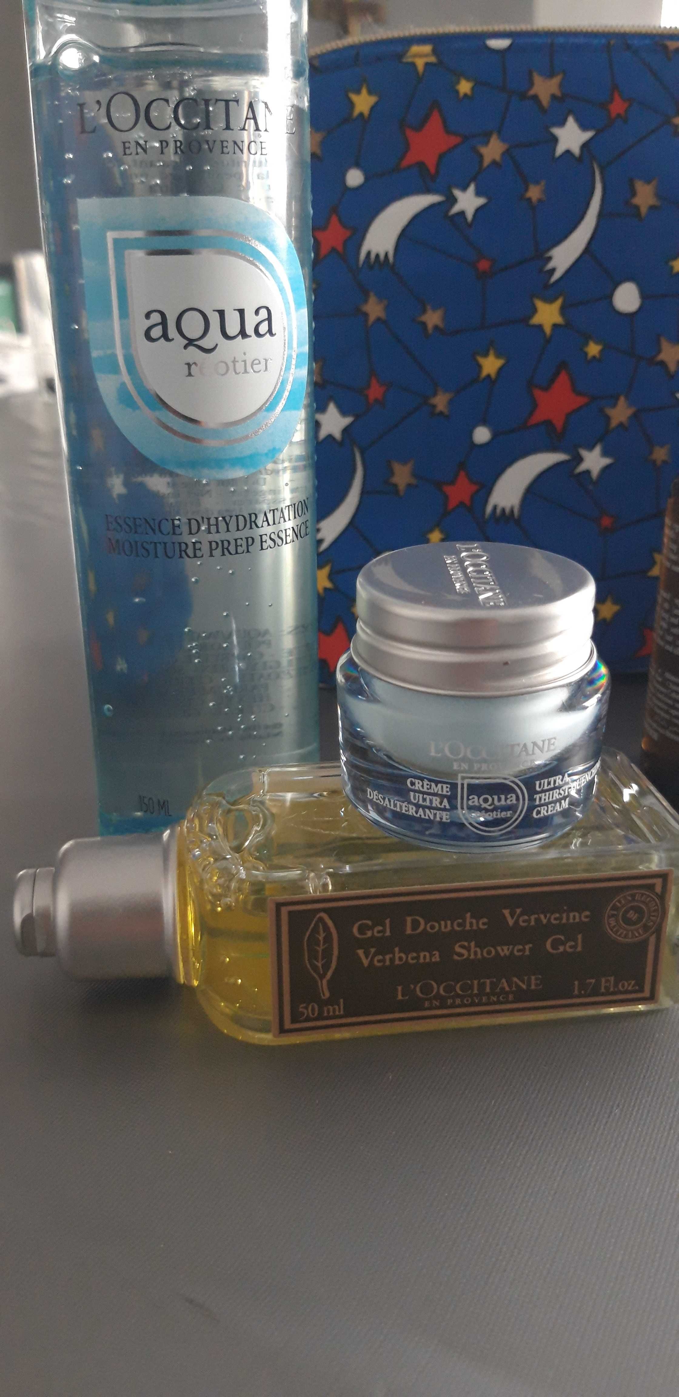 Bolsa/Necessaire com produtos L'Occitane