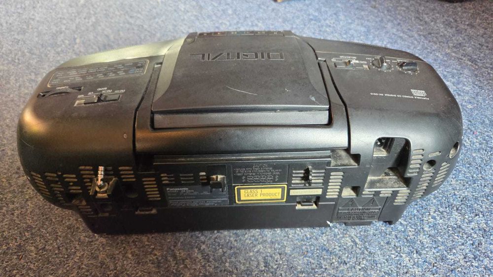 Radioodtwarzacz CD/kaseta Panasonic RX-DS15