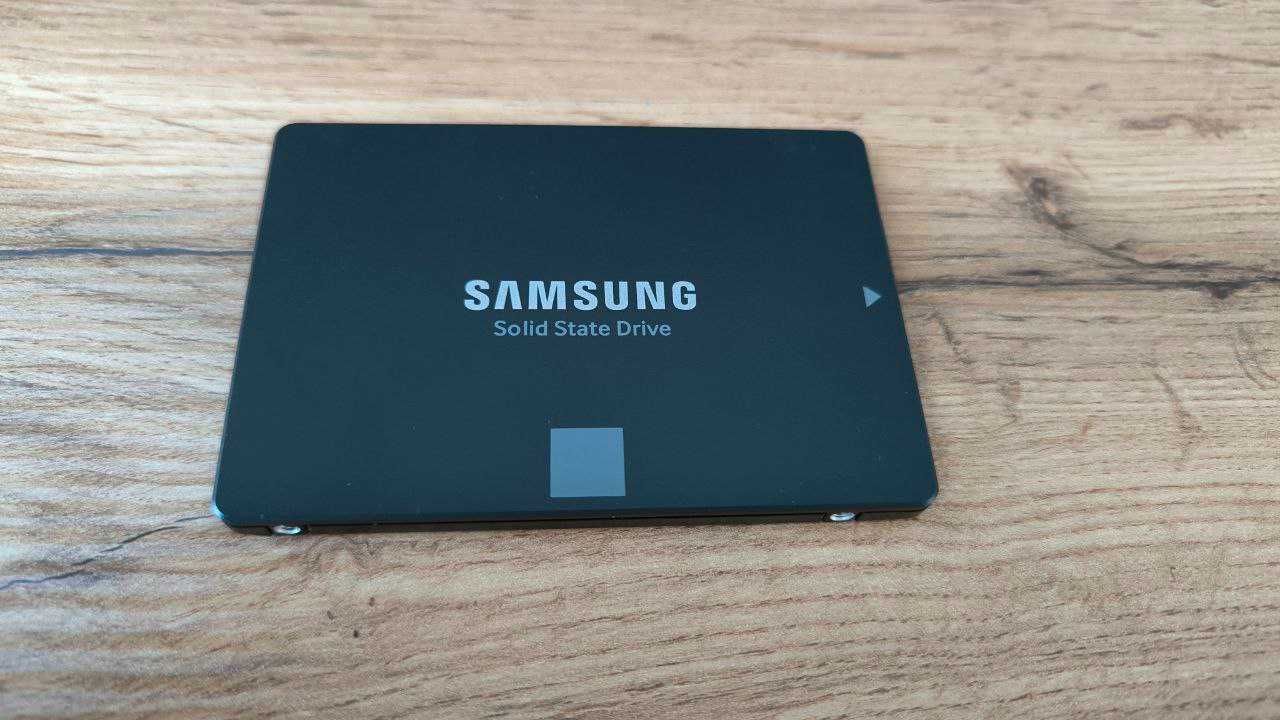 SSD диск Samsung 870 Evo-Series 250GB 2.5" SATA III V-NAND 3bit MLC