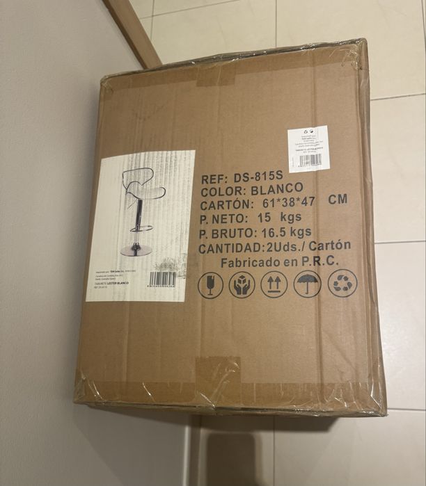 2 Bancos altos/bar hidráulicos - Branco - Novo (caixa)