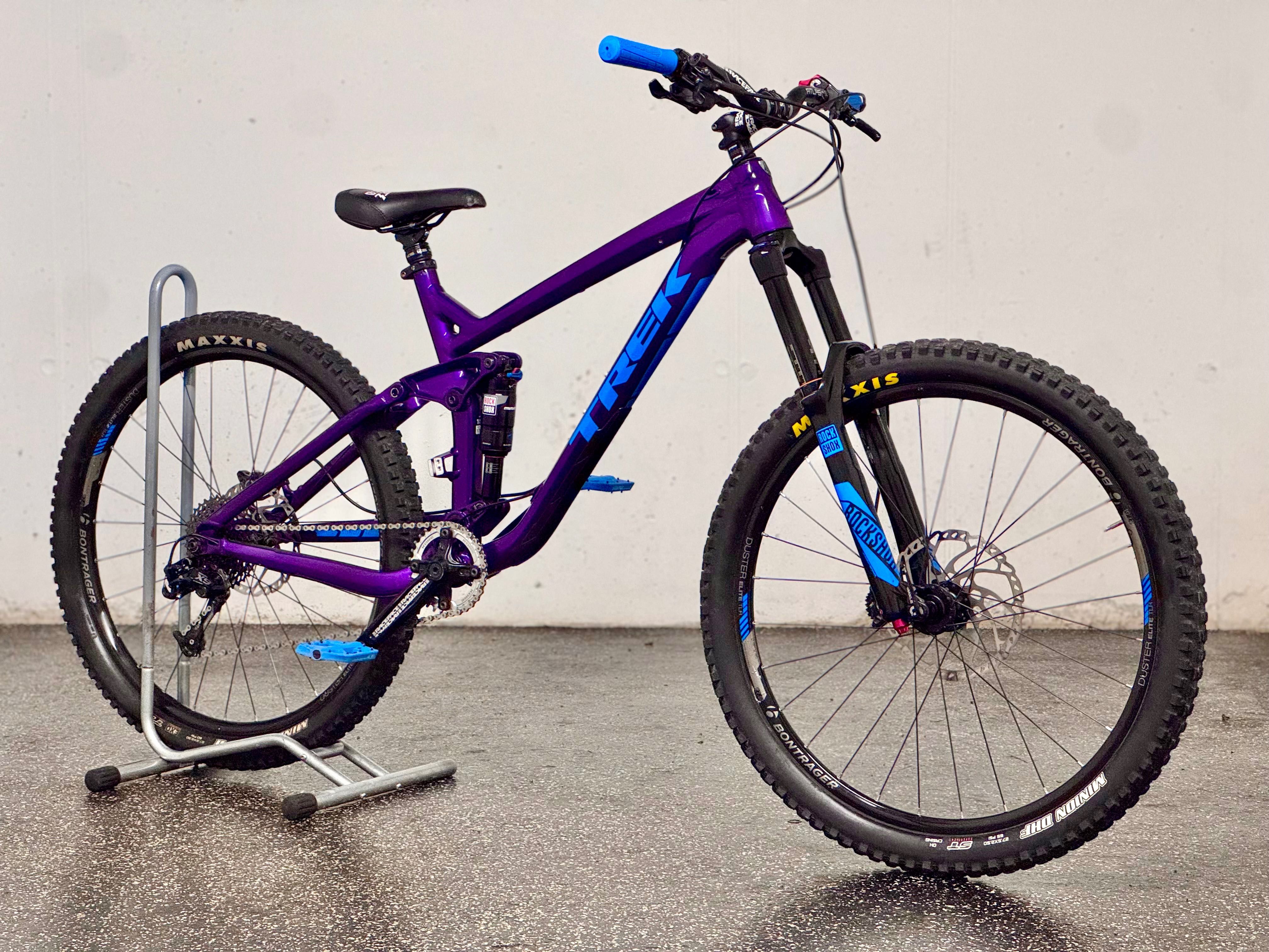 Trek Slash 7 M Kola 27,5 RS Pike Sram Bontrager Shimano XT SUPER Stan!