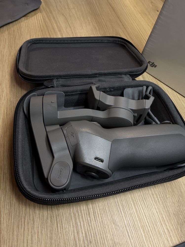 DJI Osmo Mobile 3 Combo Grey