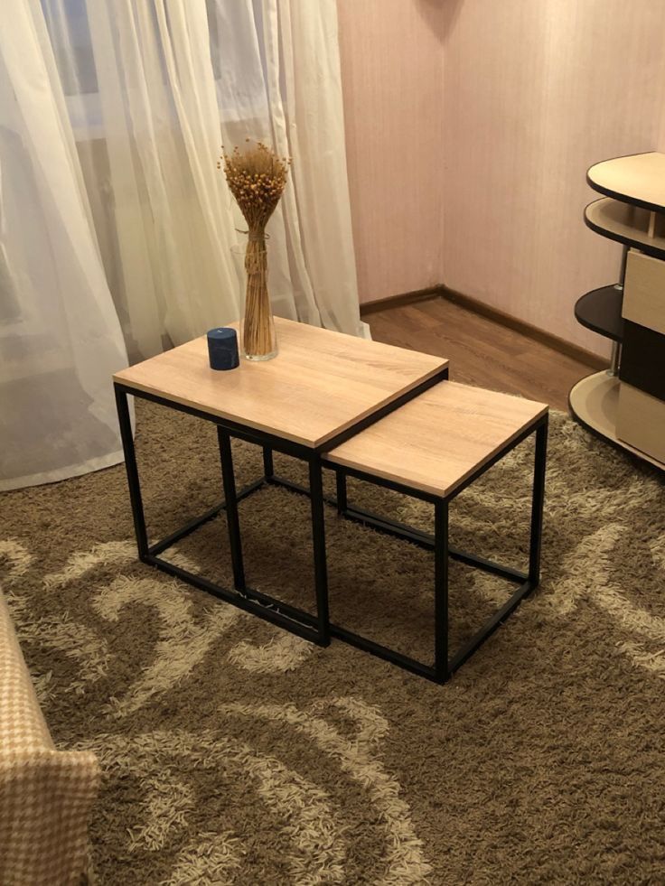 Meble konstrukcje  loft ,stelaże,regaly, półki ,stoliki loft.