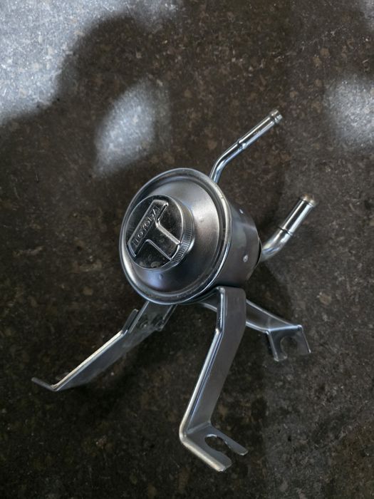 Toyota reservatorio de oleo.