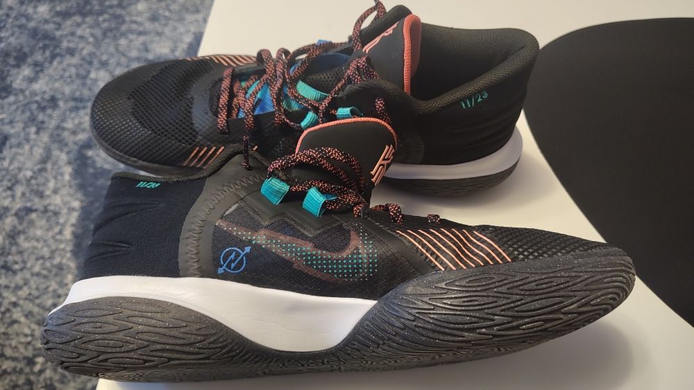 Buty NIKE KYRIE FLYTRAP 5 black atomic pink US 14: EUR 48,5; 32cm