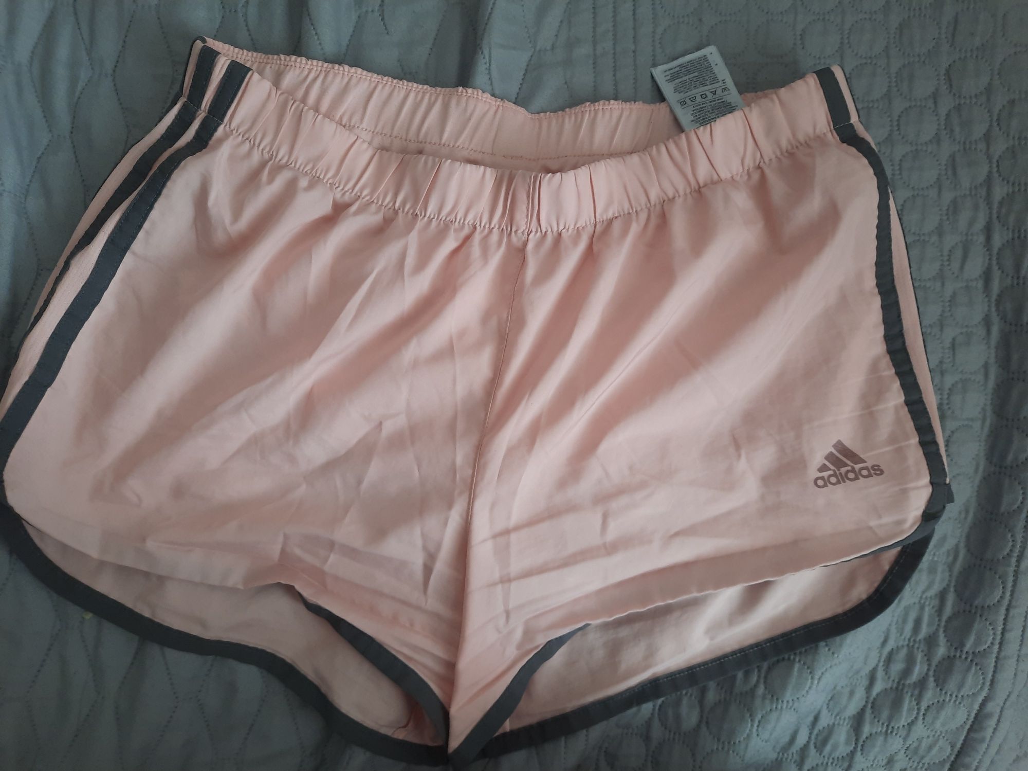 Spodenki damskie Adidas S sportowe