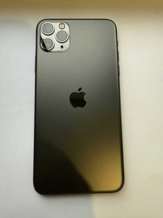 Iphone 11 pro max Супер стан, Комплект