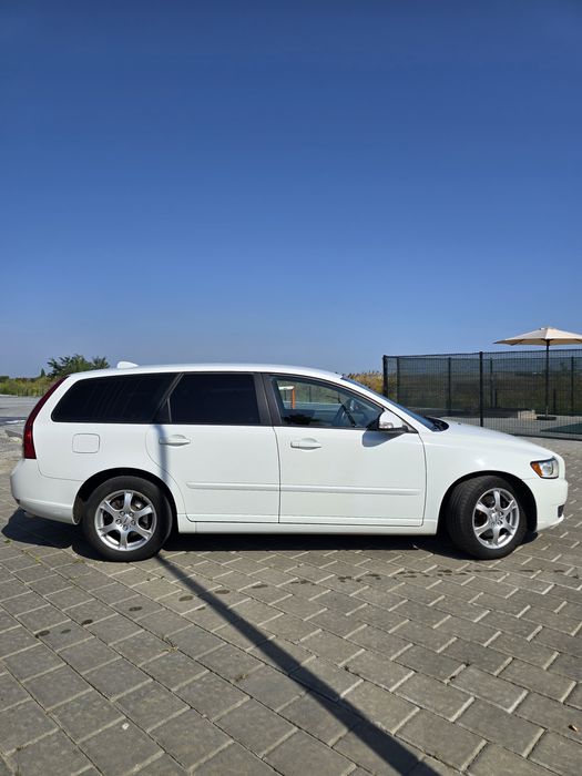 Volvo V50 2.0 D3 автомат Aisin 2012