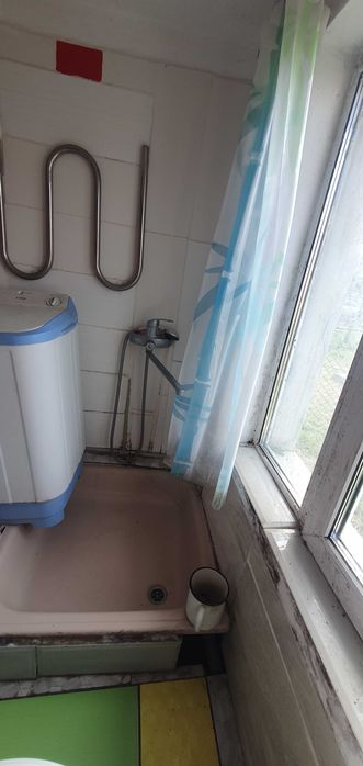 Здам частину будинку