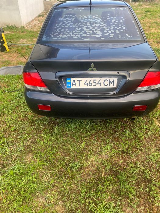 Mitsubishi lancer