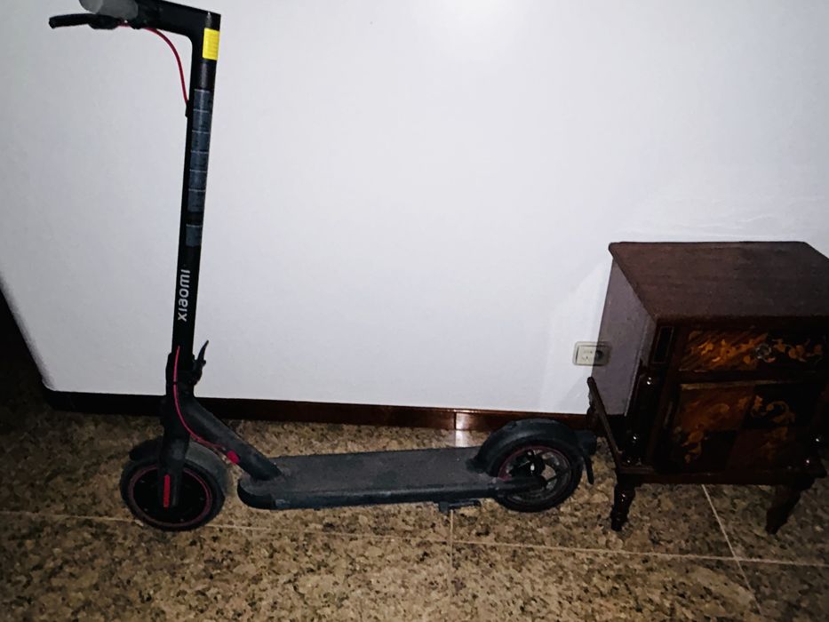 Trotinete muito bem cuidado