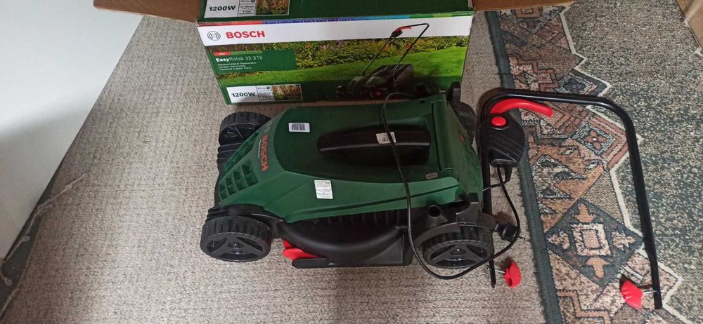 Kosiarka Bosch 1200W, EasyRotak 32-215