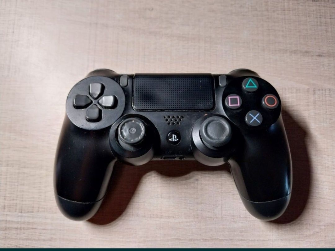 Pad do ps4 V2 USZKODZONY