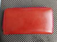 Duzy skórzany czerwony portfel
