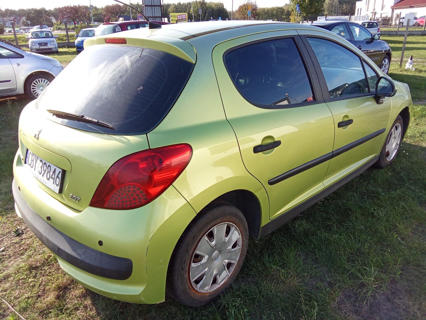 TANI PEUGEOT 207 / 5 drzwi / 1.4 HDI / ZAREJESTROWANY w Polsce