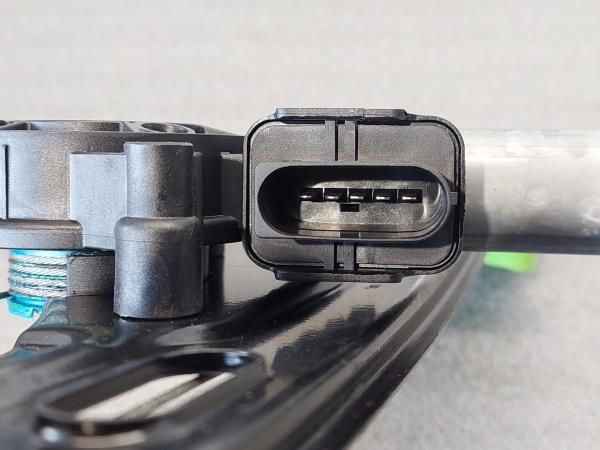 Elevador vidros trás direito VOLKSWAGEN Golf VIII (CD1)