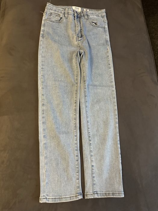 Джинси жіночі.