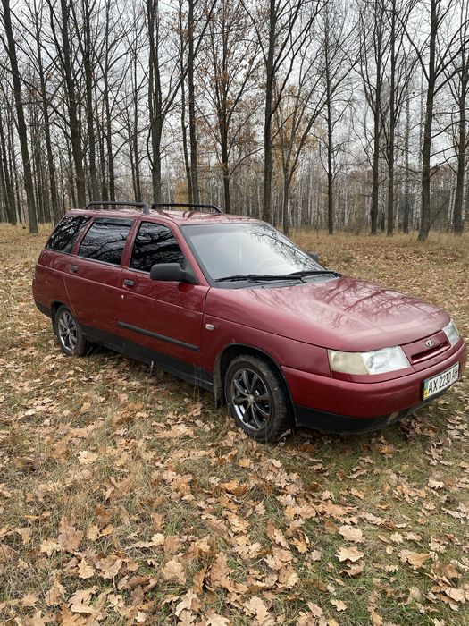 Продам авто ваз 2111