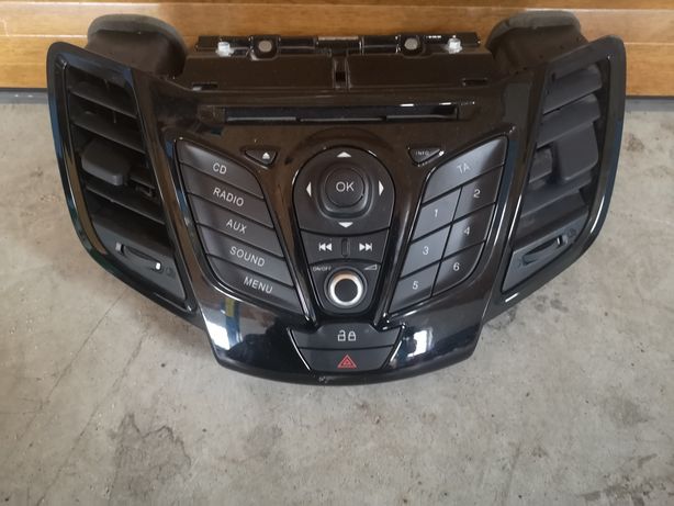 Ford Fiesta MK7 5D radio 2013 rok