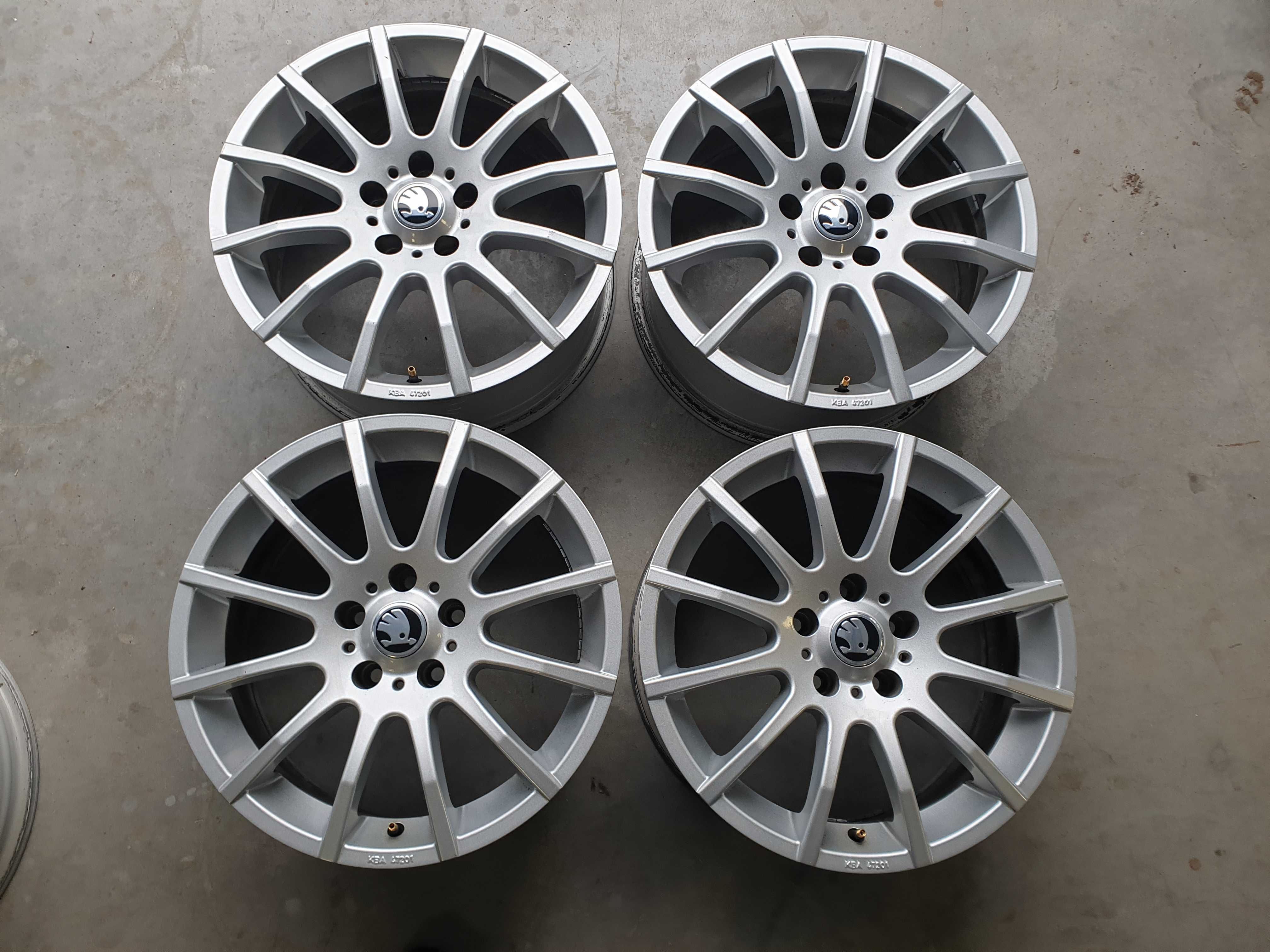 Alufelgi 17" Skoda Octavia II FL III IV VRS SuperB Karoq Scout 5x112