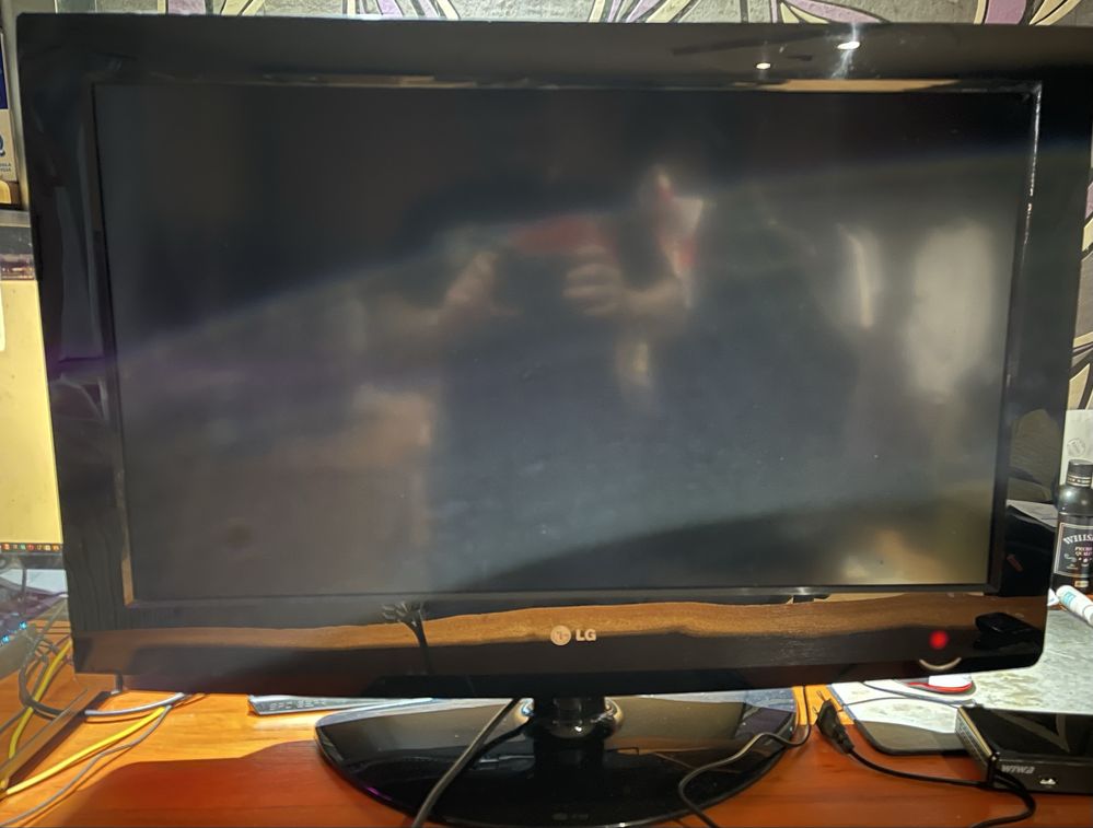 Telewizor LG 32” 32LF2510 + Tuner dvb-t2 Wiwa h265 lite