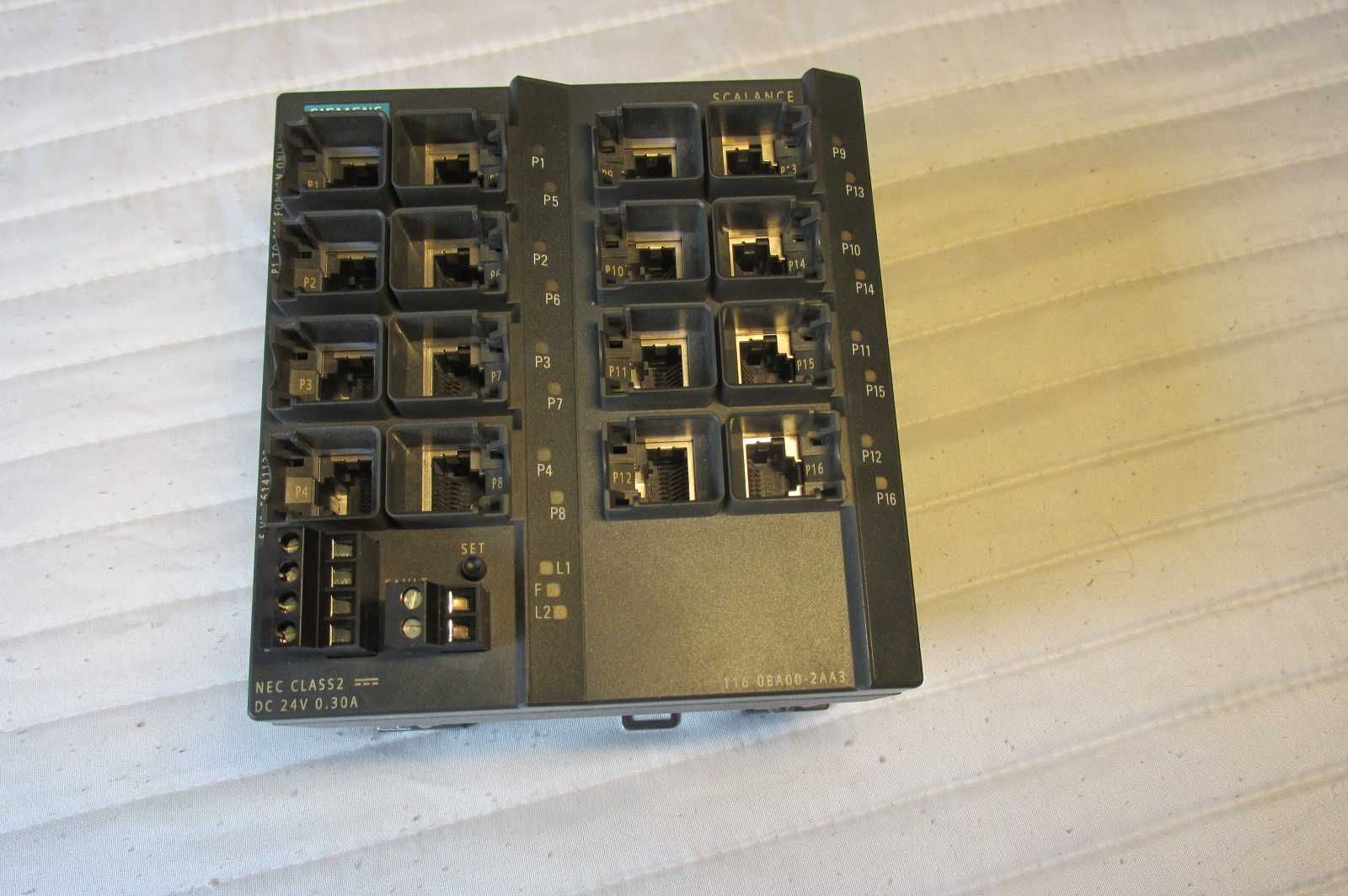 System SIEMENS S7 Switch Scalance X116 - 6GK5116-0BA00-2AA3 (używany)