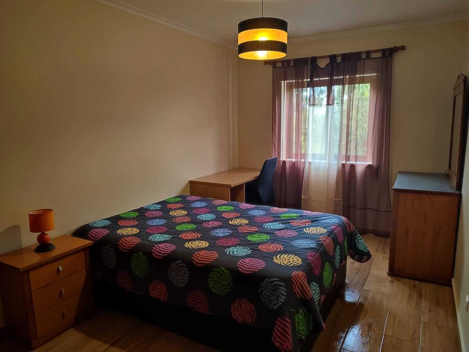 Alugo Apartamento / Quarto em Beja