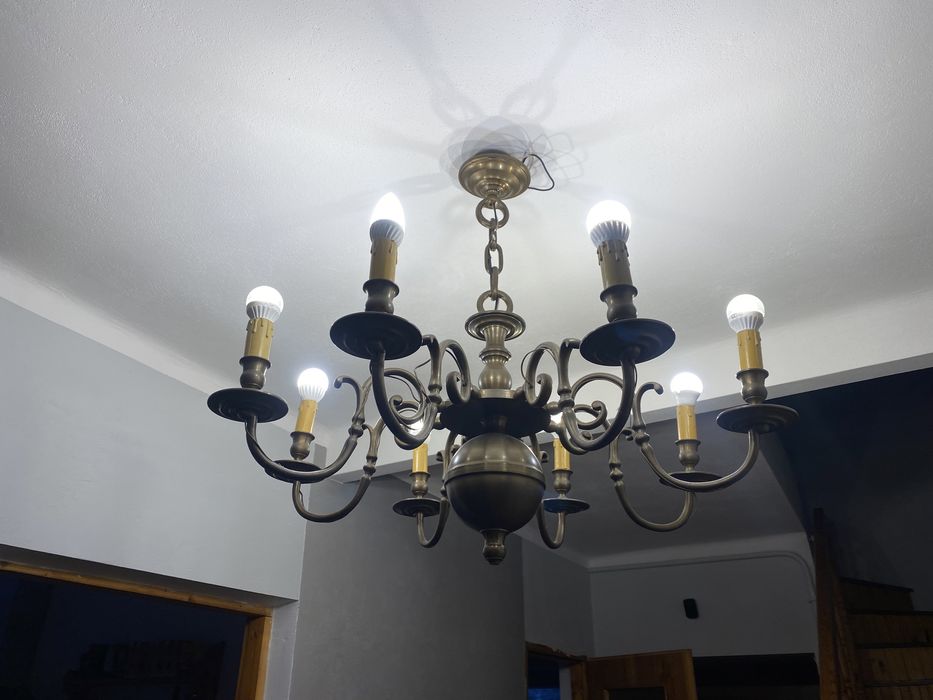 Żyrandol mosiężny