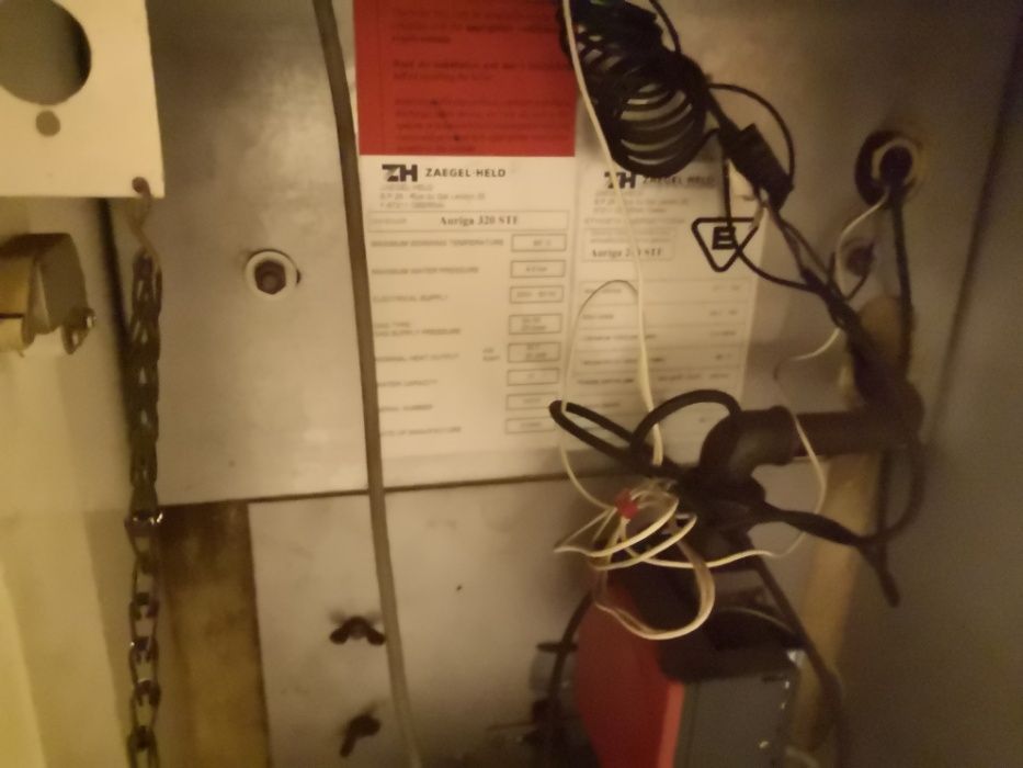 kocioł co gazowy Zaegel-held model Auriga 320 STE+ bojler Reflex 150L