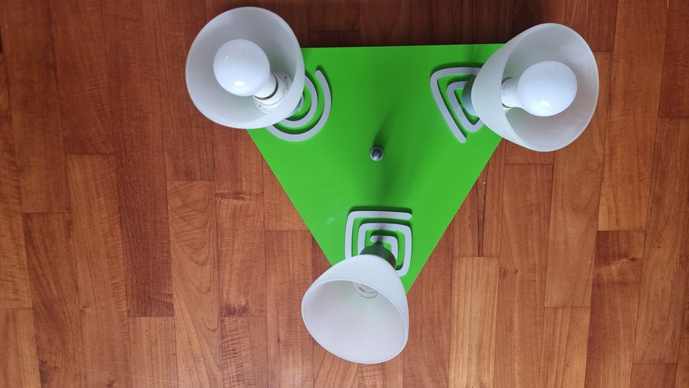Plafon, lampa sufitowa, żyrandol-zielona, 3 klosze, trójkąt